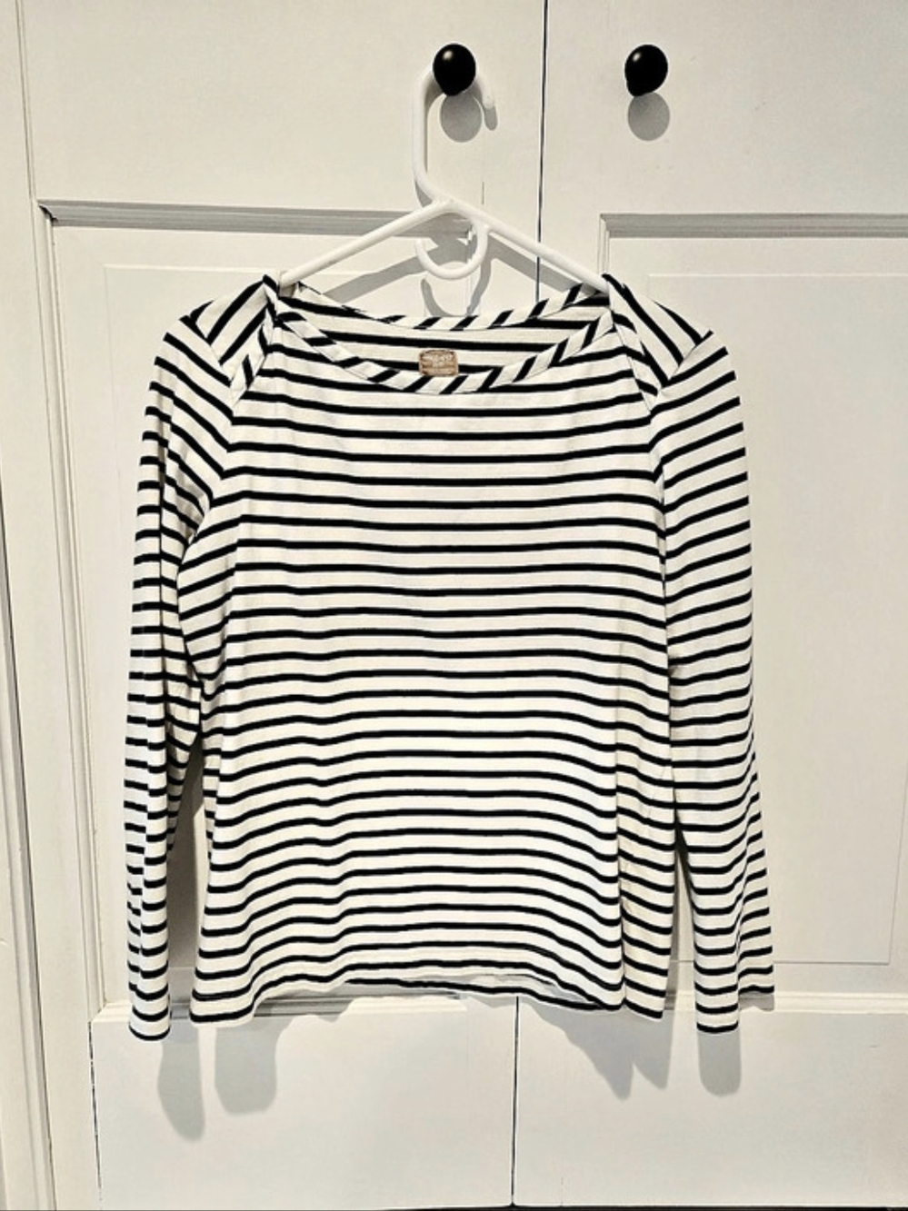 Free People Striped Long Sleeve Boat-Neck Top in Navy & White Like New